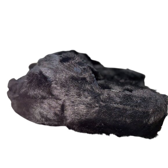 NWT - PINK Faux Fur Platform Slipper in Black Size Small - Picture 2 of 5
